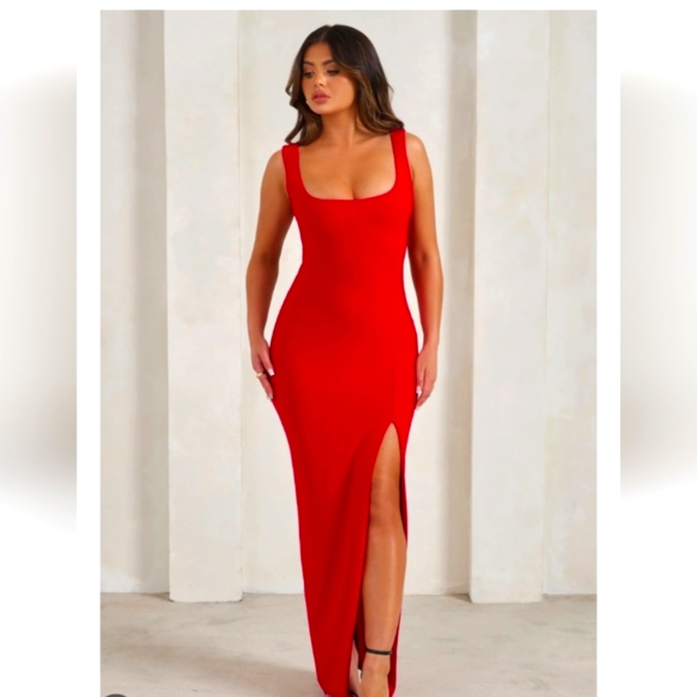 NWT MADELINE RED SLEEVELESS THIGH SPLIT MAXI DRESS Size US 2